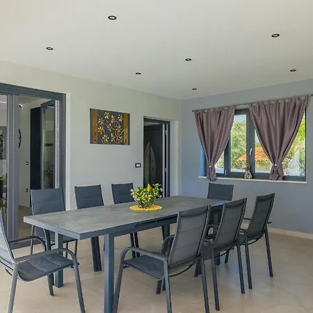 Holiday home Posidonia Pula