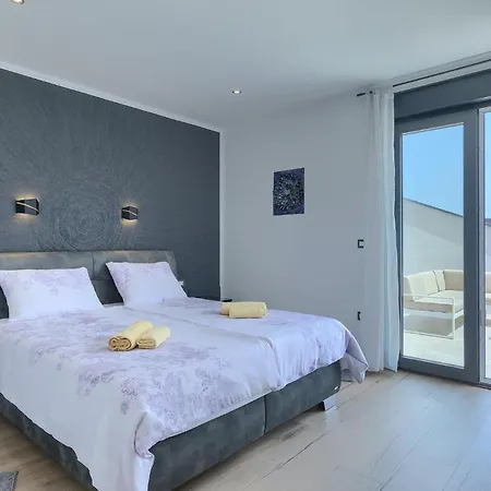 Holiday home Posidonia Pula