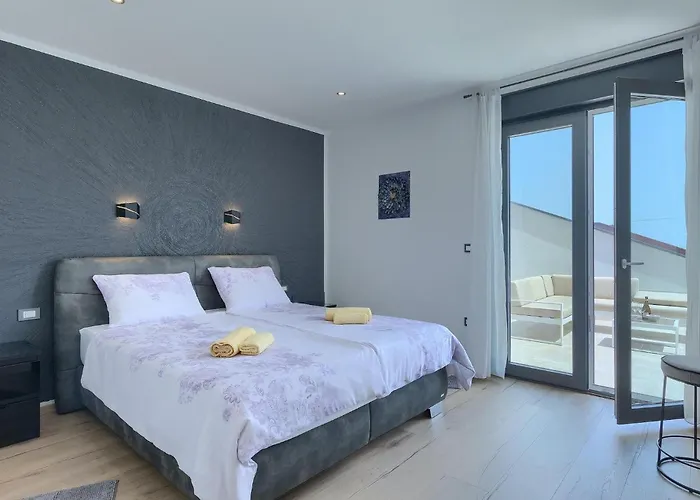 펜션 Posidonia 풀라